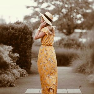 Yellow Floral Summer Maxi Dress - Francesca's - Miami